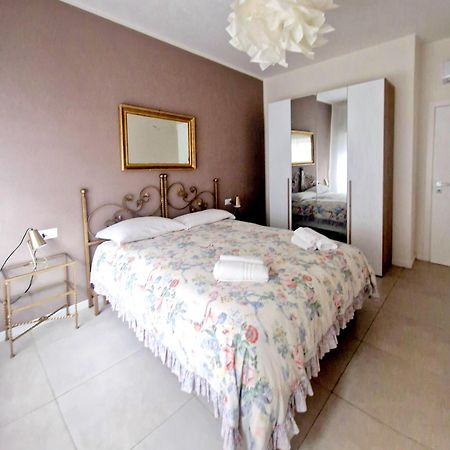 Olivella21 Luxury Apartment Montesanto Napoli Exterior foto